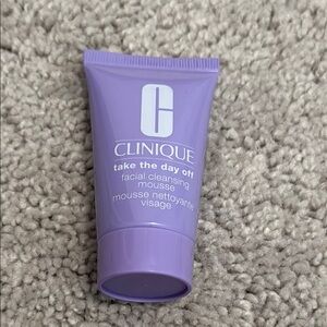 Clinique Take the Day Off Cleansing Mousse